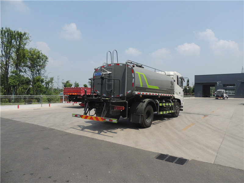 東風(fēng)天錦12噸灑水車