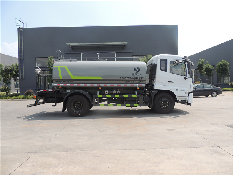 東風K6 12噸灑水車